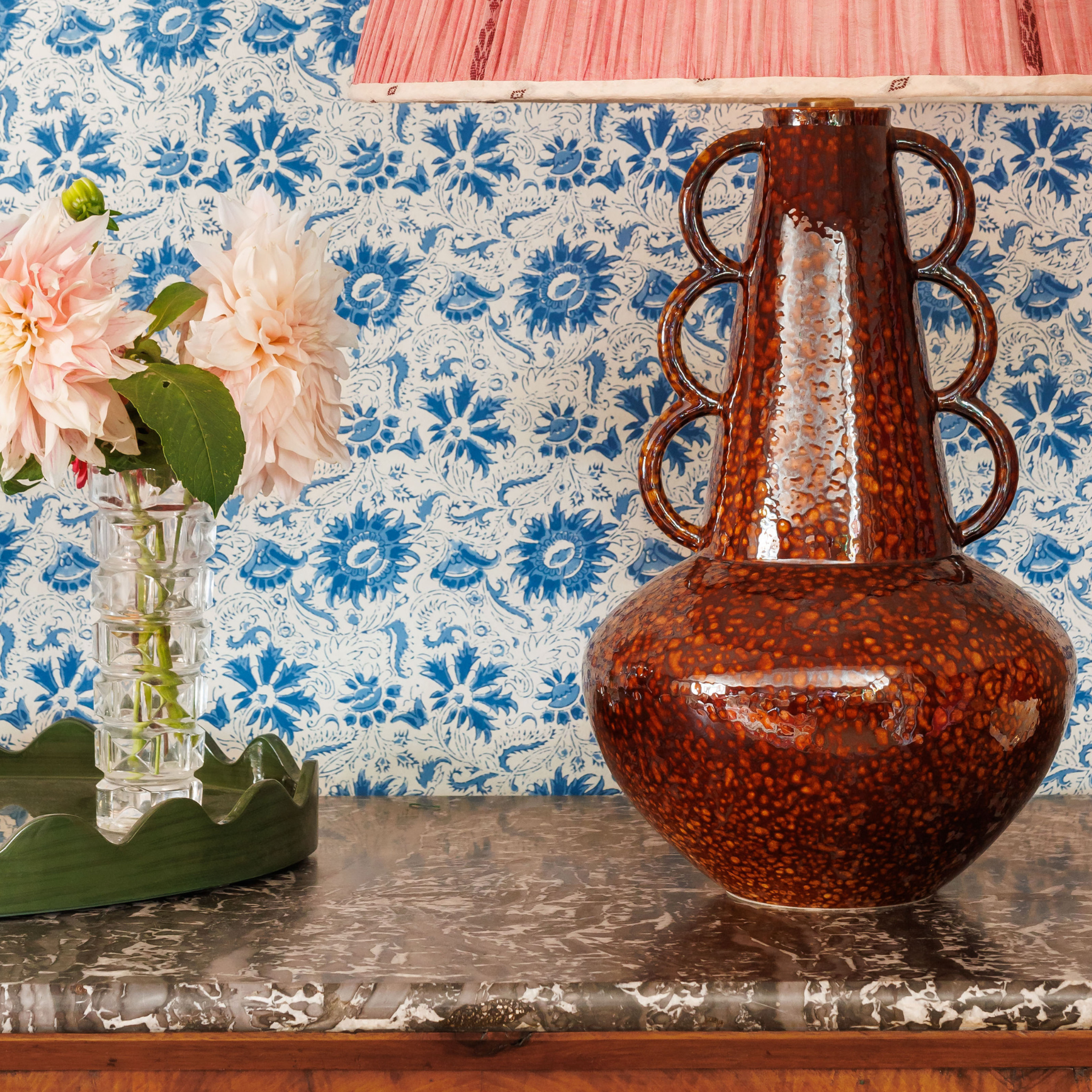 Loopie Lamp in Tortoiseshell by Sarah Vanrenen