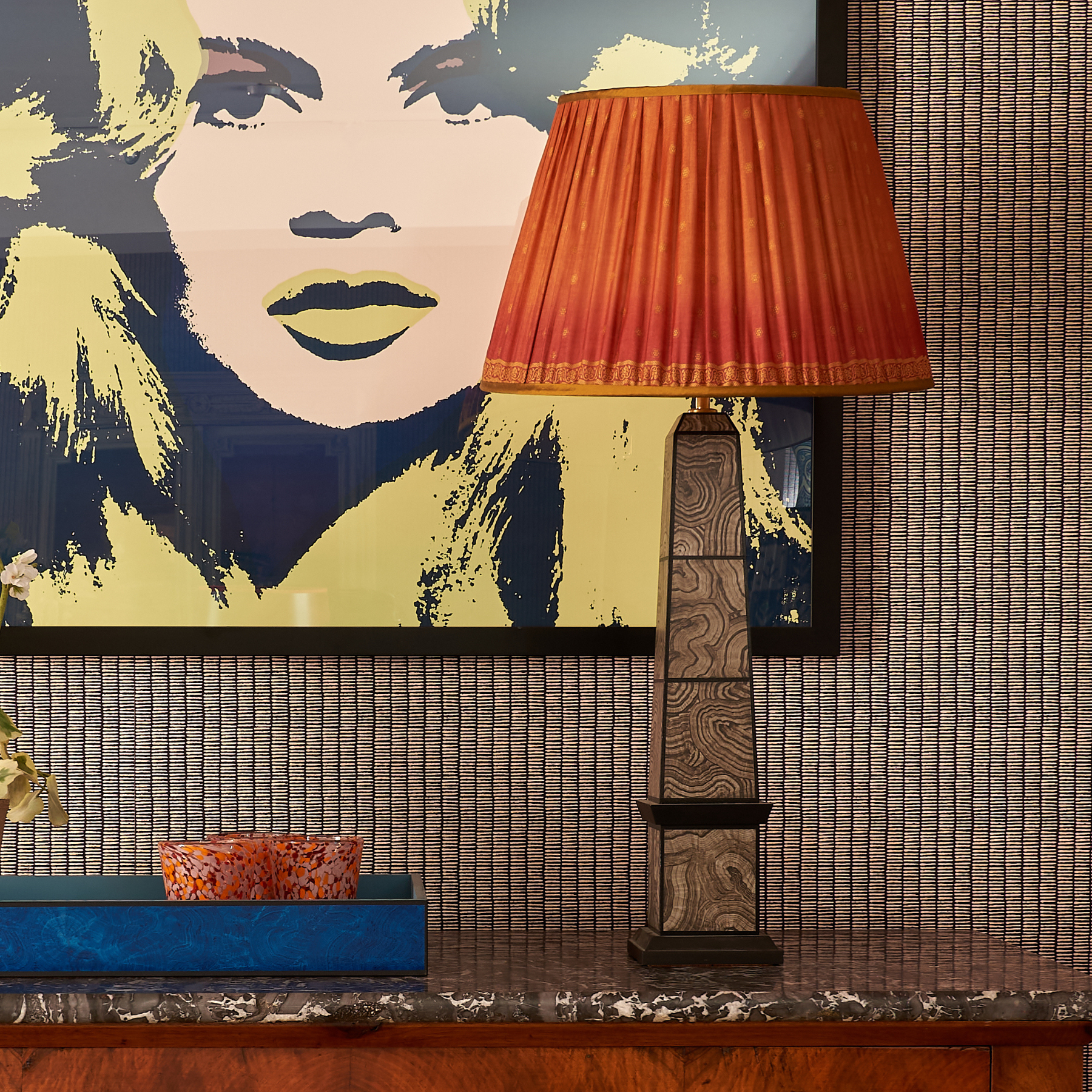 Handpainted malachite obelisk lamp in grey